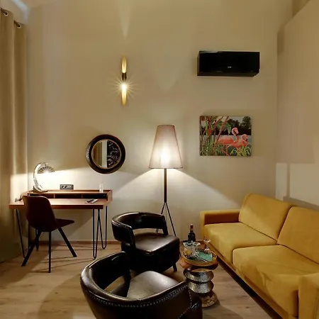 Erizio, A Bucolic And Urban Break * Μπορντό